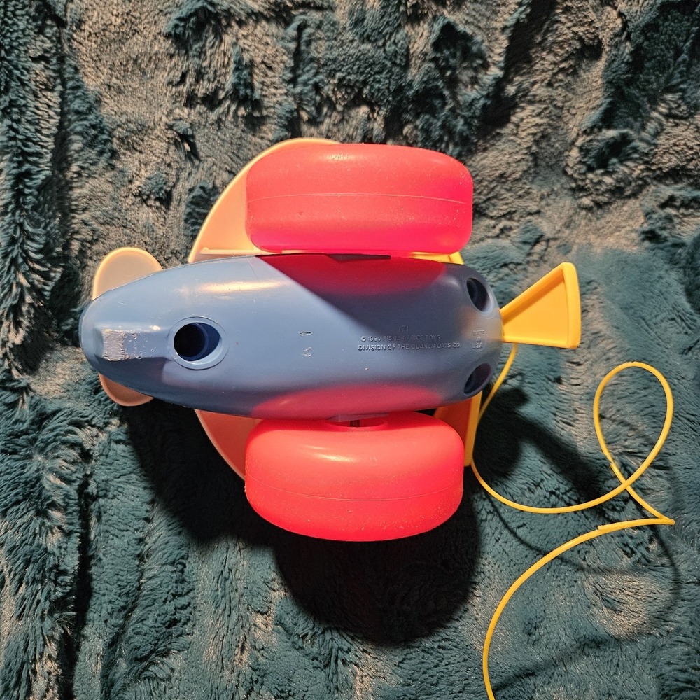 Vintage FISHER PRICE Airplane & Little People‎ Pilot Kids Pull Toy 1980 - Picture 5 of 6